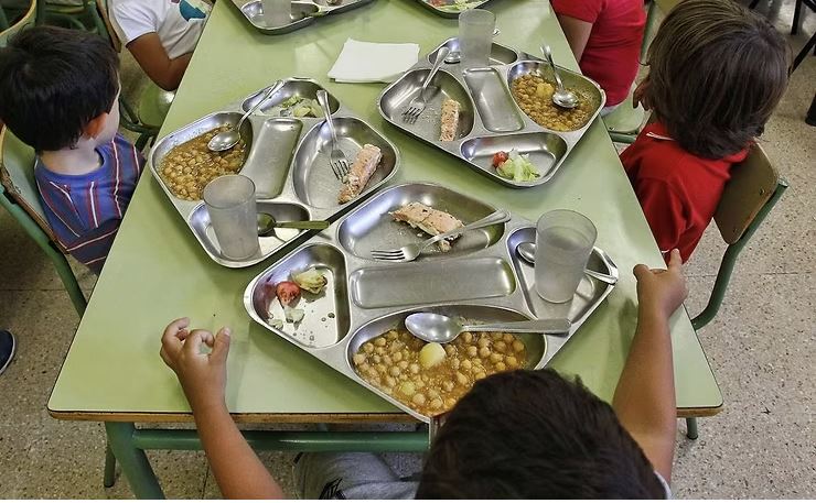 Hacer del comedor escolar un modelo universal y gratuito: Así es la moción que Más Madrid Alcobendas lleva al pleno
